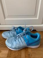 NIKE Zoom Vapor 9.5 Tour blau Sneaker/ Sportschuh Damen Größe 38 Hessen - Hanau Vorschau