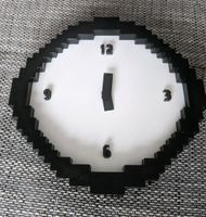 Pixel Wanduhr von Mustard für Gamer Sachsen-Anhalt - Wernigerode Vorschau