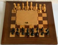 Wunderschöne Schachspielfiguren mit edlem Schachbrett Nordrhein-Westfalen - Krefeld Vorschau