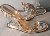 abgefahrene Sandalette Sandale Sommerschuh High Heel  HIngucker Nordrhein-Westfalen - Espelkamp Vorschau