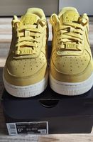 Nike Air Force 1  Gr. 37,5  gelb  Damen Düsseldorf - Eller Vorschau