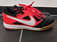 Fußballschuhe Gato Nike Größe 37,5 Rot indoor Nordrhein-Westfalen - Netphen Vorschau