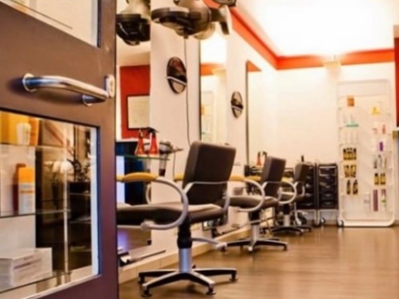 Stuhlmiete für Friseurmeister/in ! in Stuttgart