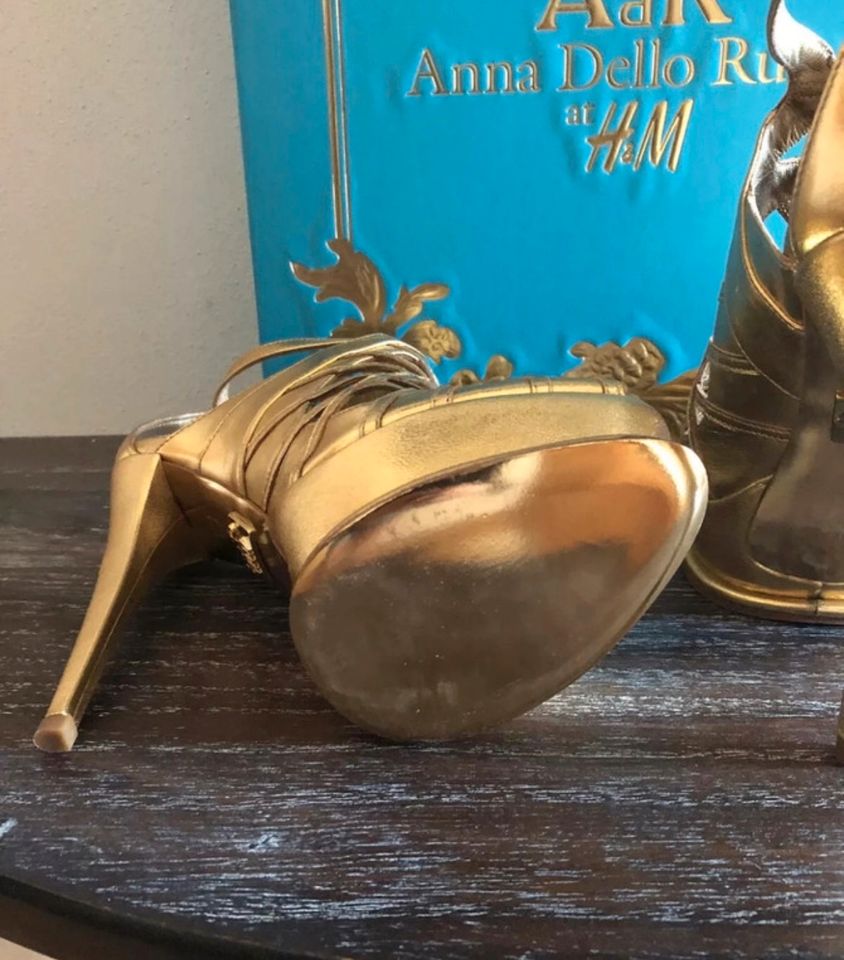 Anna dello Russo x H&M High Heels Gold Plateu RAR Top in Neuburg a.d. Donau