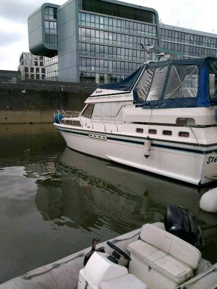 Motoryacht Neptunus 133 Fly. in Köln