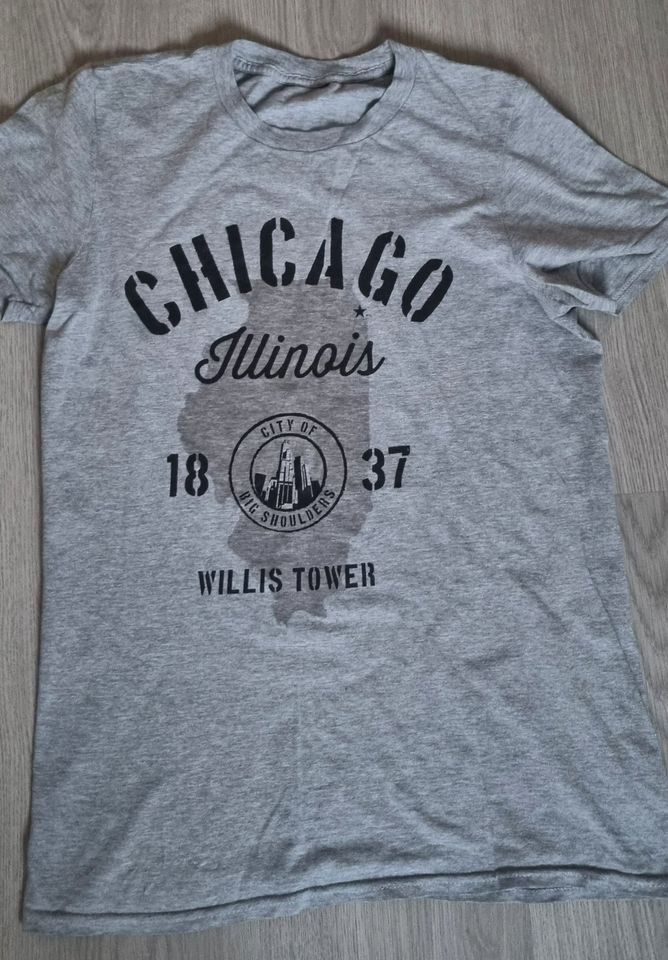 Chicago T-Shirt Gr.M  %100 Baumwolle in Vierkirchen