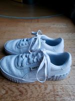 Weiße Schuhe/Sneaker von Puma in Größe 38 Nordrhein-Westfalen - Hamm Vorschau