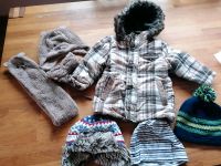 Winterjacke mit Mütze /Schal und Handschuhe Größe 80 Hessen - Biblis Vorschau