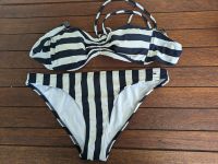 Bikini Hilfiger Denim Gr. L blau weiß Bayern - Augsburg Vorschau