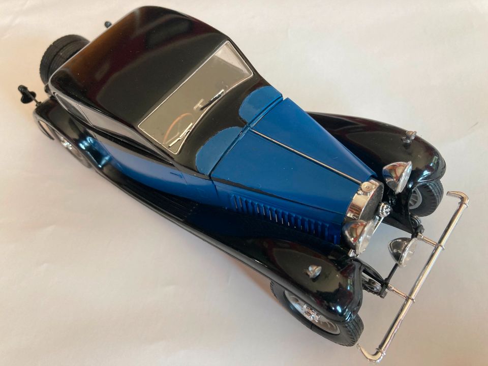 1:24 Bugatti Typ 50 Coupé, blau/ schwarz, sehr sorgfältig gebaut in Zülpich