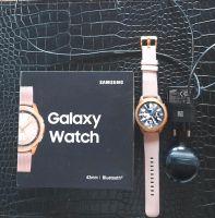 Samsung-Galaxy watch SM-R810N, roségold,  Silikonarmband Bayern - Wolfratshausen Vorschau