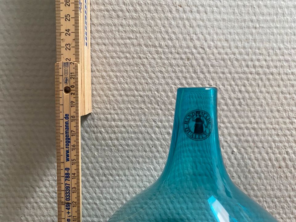 Vase “Salong” türkis, Ozean blau, mundgeblasen, IKEA Murano in Berlin