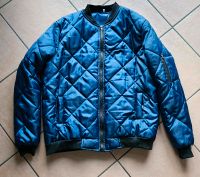 Blaue Übergangsjacke Rautennaht gr. XL neu ohne Etikett Nordrhein-Westfalen - Hattingen Vorschau