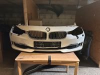 Originale BMW 3er F30/31 Stossfänger vorne mit Anbauteilen Hessen - Gießen Vorschau