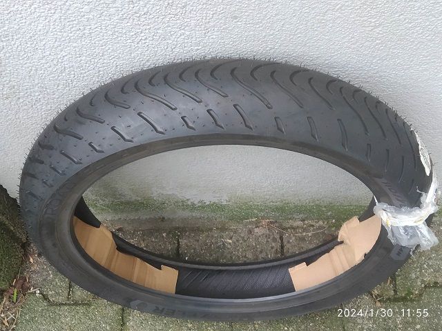 metzeler roadtec 110/70x17 neu in Dortmund