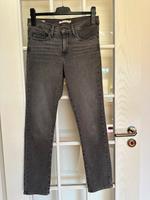 Levi’s Jeans 312 Shaping Slim Gr. W28 L30 Niedersachsen - Wolfsburg Vorschau