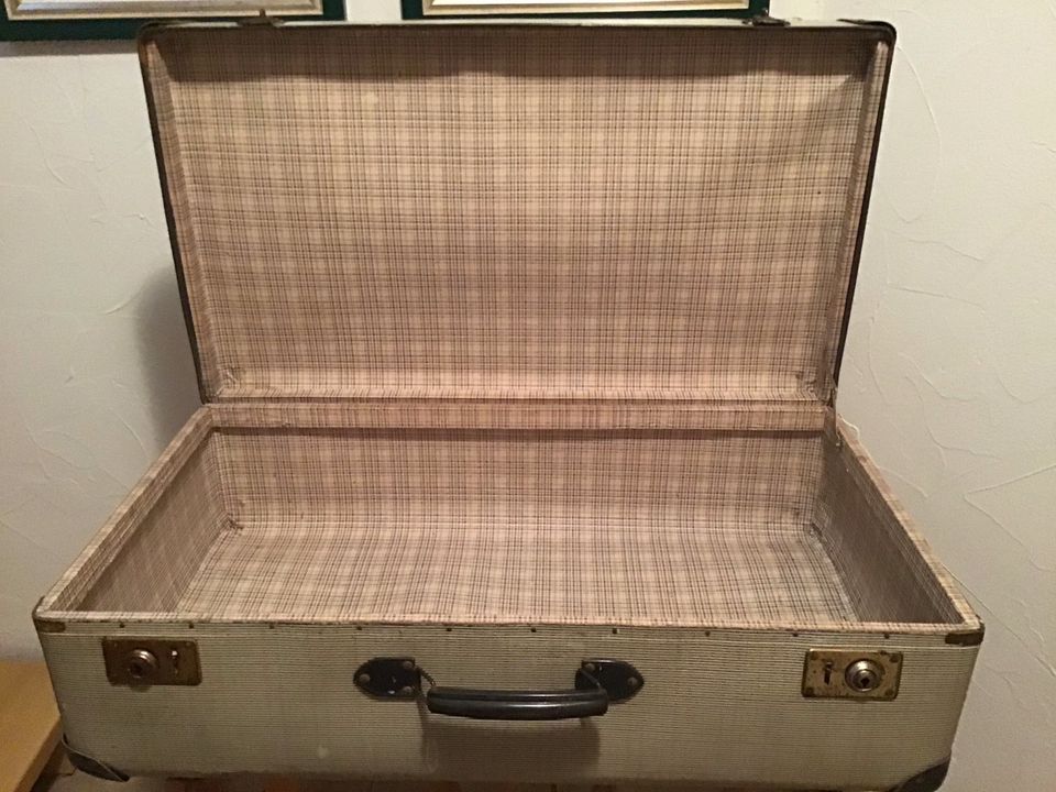 Großer alter Koffer Vintage Oldtimer Youngtimer Deko in Peißenberg