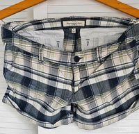 Short Damen Gr. 40 kurze Hose Abercrombie Hotpants Berlin - Zehlendorf Vorschau