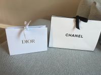 Dior Chanel Geschenkverpackungen gross Klein Wandsbek - Hamburg Sasel Vorschau