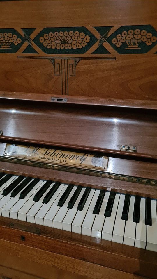 Klavier Schönenolf antike Einzelstückfertigung Generalüberholt in Hamburg