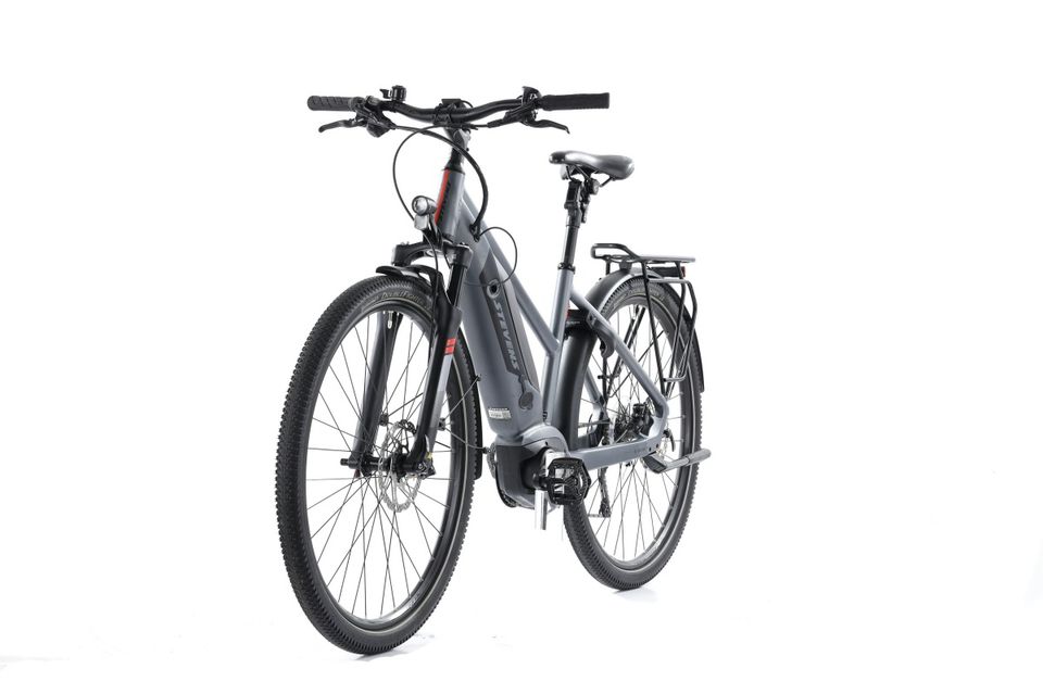 Stevens E-6X Tour - 2022 - 46 cm | nur 2441 km | Bosch Performance Line (65 Nm) 500 Wh | UVP 3.699 € | 1 Jahr Garantie | E Bike Trekking in Ottobrunn