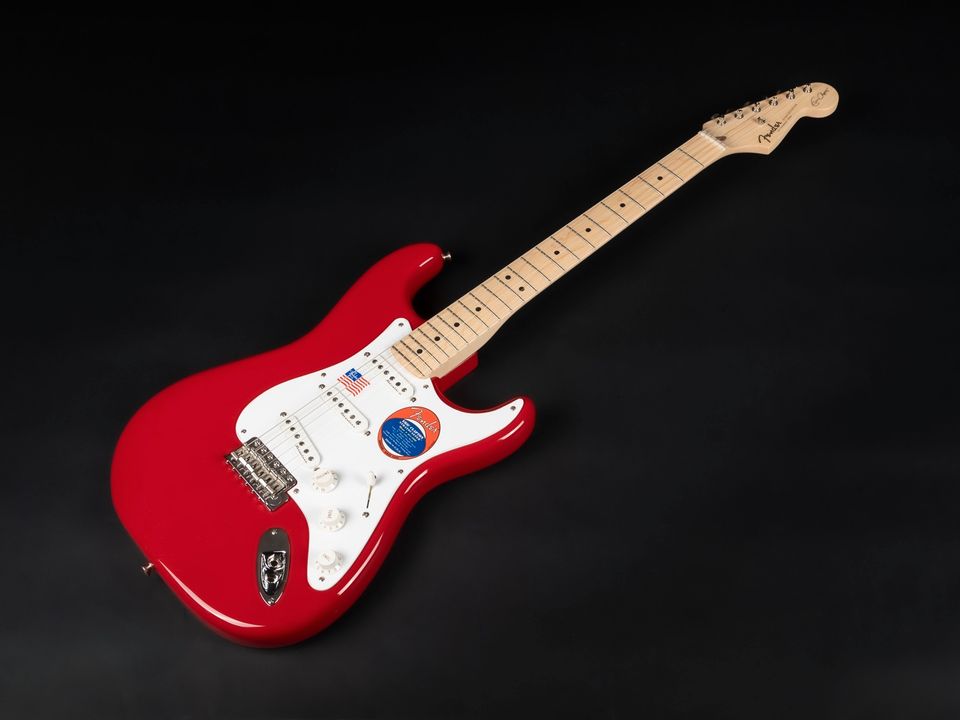 2022 Fender USA Eric Clapton Signature Stratocaster Torino Red in Niebüll
