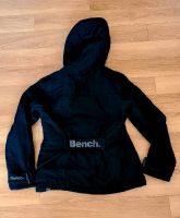 Bench Winterjacke mit Kaputze Gr. L/40 schwarz Thüringen - Erfurt Vorschau