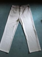 Eine helle Hose,  Jeans von Gucci,  Gr 33 Friedrichshain-Kreuzberg - Kreuzberg Vorschau