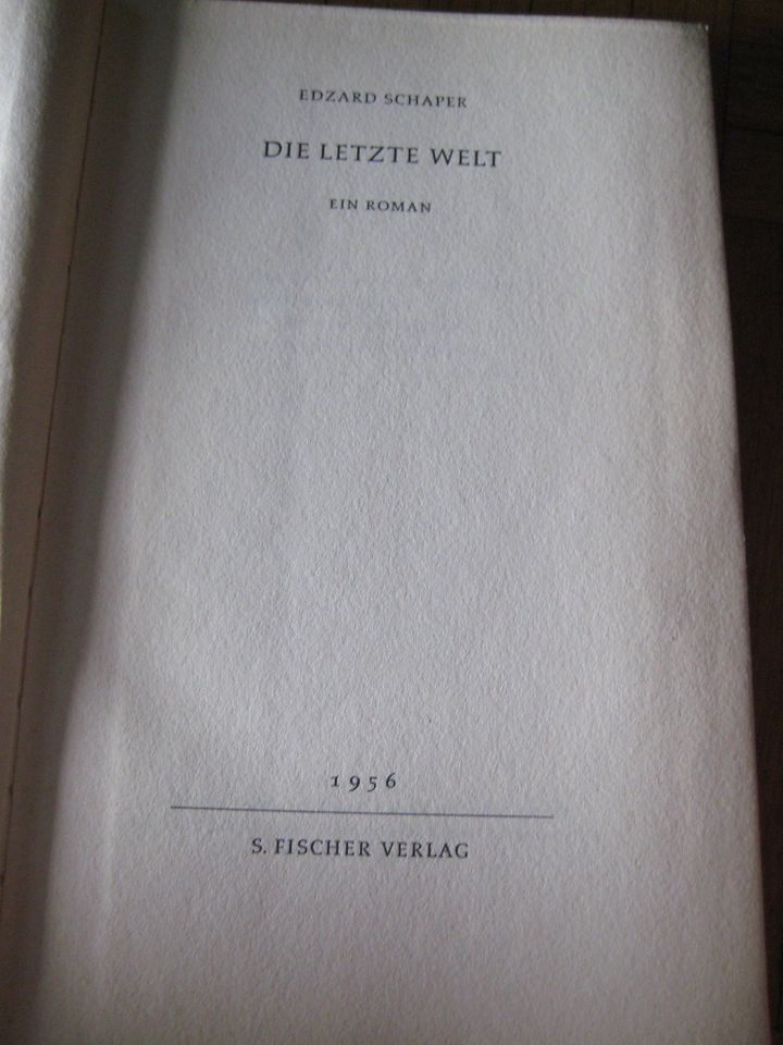 Buch 022 "Die letzte Welt" in Frankfurt am Main