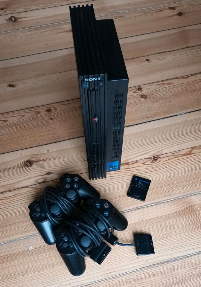Sony Playstation 2 PS2 SCPH-50004 in Berlin