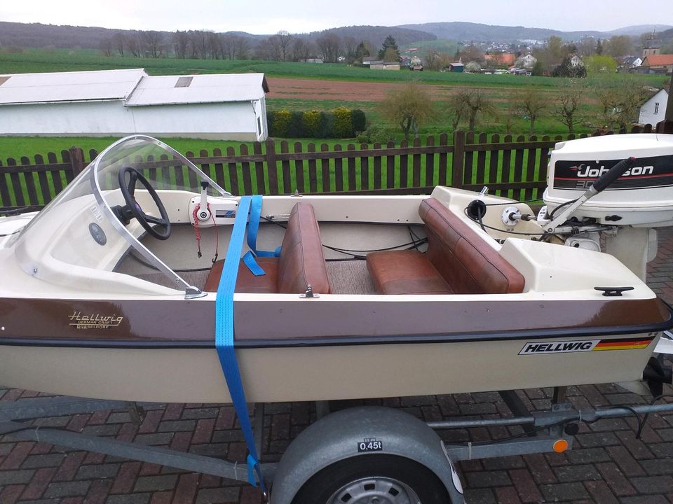 Hellwig Olymp Sportboot Motorboot 30 PS Johnson Motor + Trailer in Neukirchen