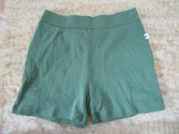 2x Leela Cotton Kurze Hose Shorts Bio-Baumwolle Gr. 116 - 1. Hand Niedersachsen - Grünendeich Niederelbe Vorschau