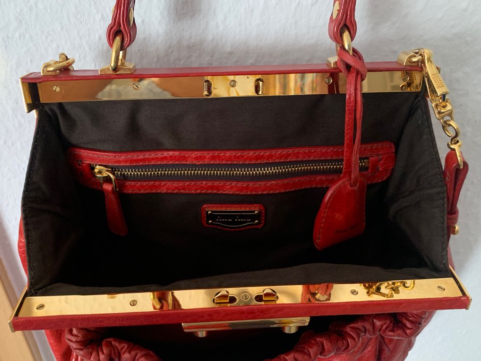 Miu Miu Tote Bag, Handtasche Rot, Echt Leder, Sehr guter Zustand in Wegberg