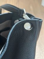 HOGAN (TOD‘s) Schultertasche Hobo schwarz silber Hardware München - Thalk.Obersendl.-Forsten-Fürstenr.-Solln Vorschau