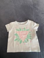 Guess Mädchen T-Shirt, Größe 68, mint Nordrhein-Westfalen - Troisdorf Vorschau