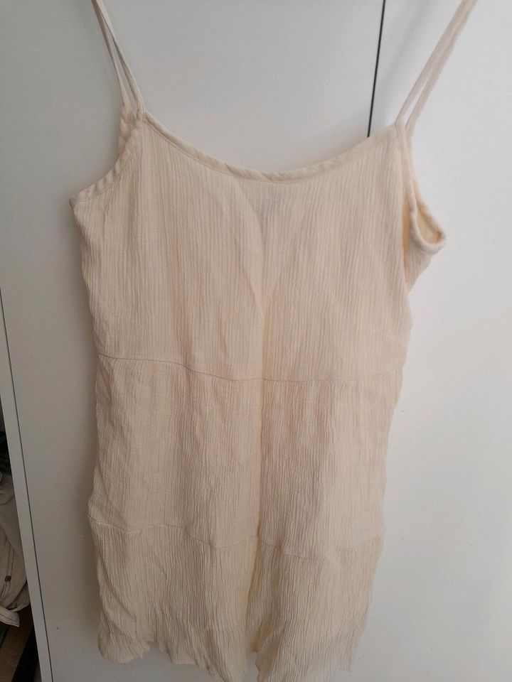 Kleid Größe 38 in Freiburg im Breisgau