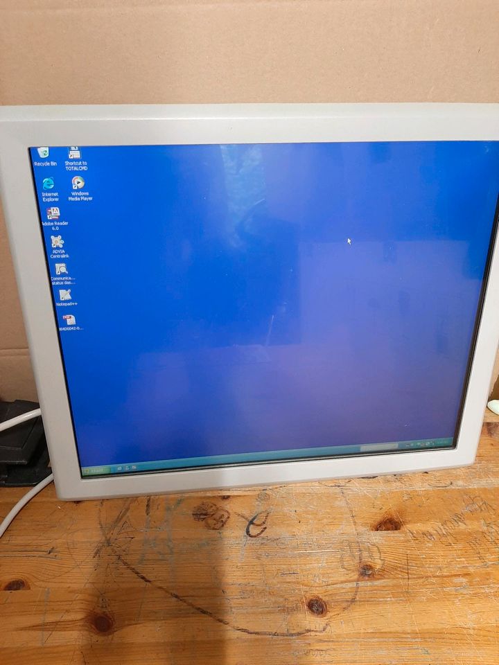 ELO TouchSystems 19" Touch Screen Monitor ET1915L- USB VGA in Kelsterbach
