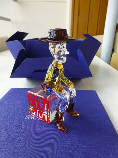 Swarovski Kristall Figuren: Chip `N` Dale + Sheriff Woody in Leonberg