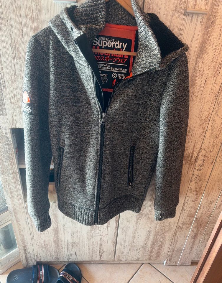 Herrenjacke von Superdry in Aachen