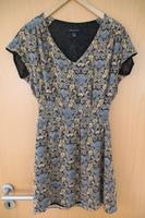 Florales kurzes Sommerkleid tailliert Rheinland-Pfalz - Gau-Algesheim Vorschau