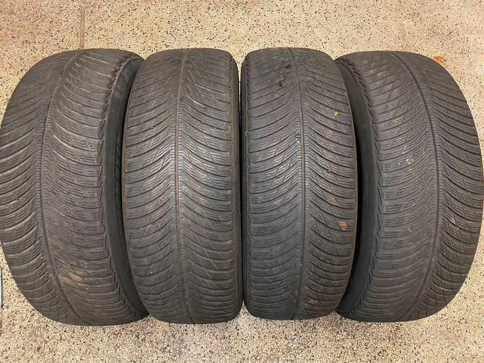 4 x Winterreifen Michelin M+S 235/65 R17 108H mit 4 x 6,5mm in Klein-Winternheim