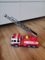 Feuerwehr Löschfahrzeug mit Drehleiter , Kinderspielzeug Nordrhein-Westfalen - Nordkirchen Vorschau