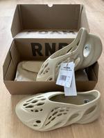 Adidas Yeezy Foam RNR Gr. 42 Berlin - Zehlendorf Vorschau