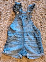 Mädchen-Jeans-Latzhose mit Herztasche H&M Gr. 74 Nordrhein-Westfalen - Kerpen Vorschau