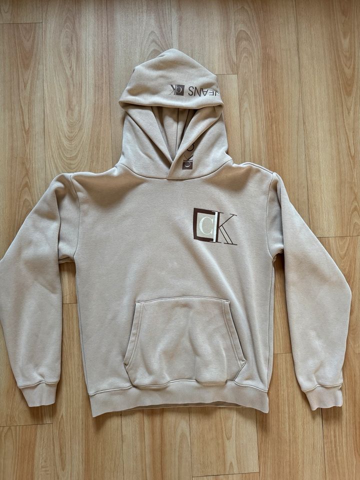 Calvin Klein Hoody M in Stuttgart