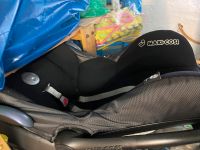 Maxi Cosi mit Station isofix Sommerbezug und Sonnendach Bayern - Schwabhausen Vorschau