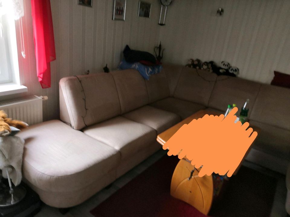 Beige Couch in Borken