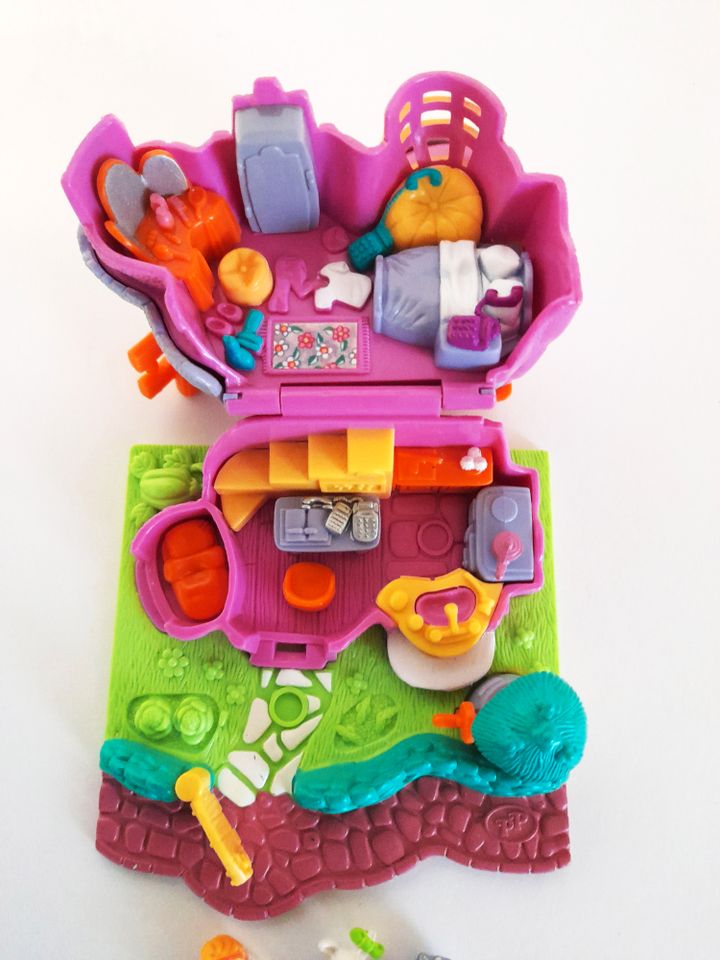 Polly Pocket Rabbit House Kaninchenhaus Wonderland 1994 in Hamburg