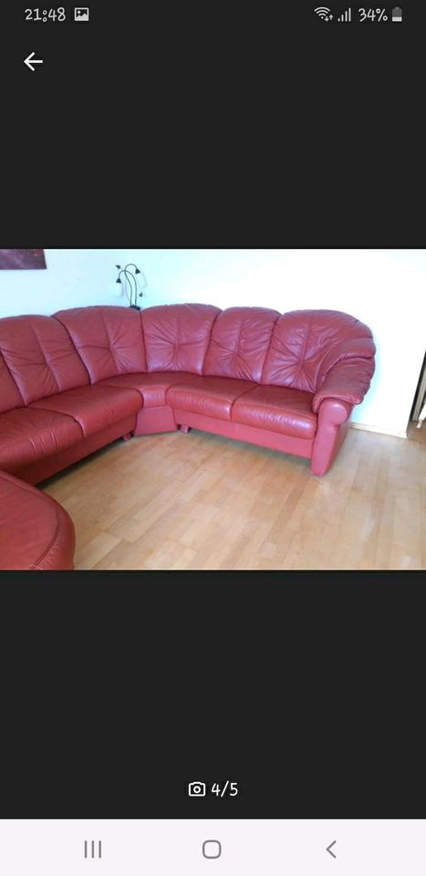 Couch Rot Himolla U-Form, Lederchouch in Steinkirchen