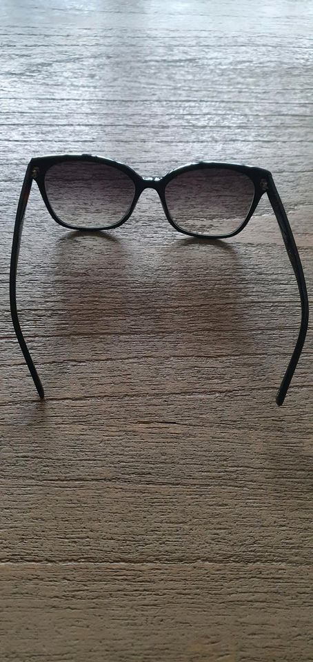 Sonnenbrille von Longchamp LO657S  col.001 in Prenzlau